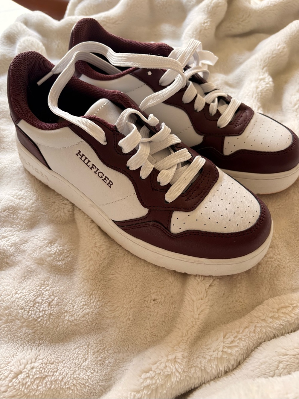 Tommy Hilfiger White and Burgundy Athletic Sneakers